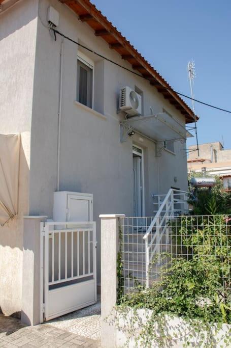 Anadora 2: Hospitable Stone House With Yard Lejlighed Alexandroupoli Eksteriør billede